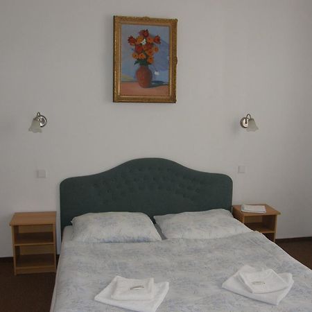 Hotel Filip Ceske Budejovice Buitenkant foto